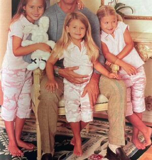 Shauna Sand Instagram - My Beautiful Babies 🛼🛼🛼 @isabellaalamas  @victoriaalamas @alexandraalamas then and now, their grandmother actress and astrologist Arlene Dahl, their grandfather Argentinian actor and director Fernando Lamas, and their step grandmother actress and swimmer Esther Williams. Beyond Blessed!!!