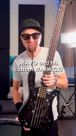 Shavo Odadjian Instagram - @shavoodadjian from @systemofadown unboxes his brand new Custom Bass!
 
Let us know what you guys think?
 
#warwick #warwickbass #thesoundofwood #madeingermany #systemofadown