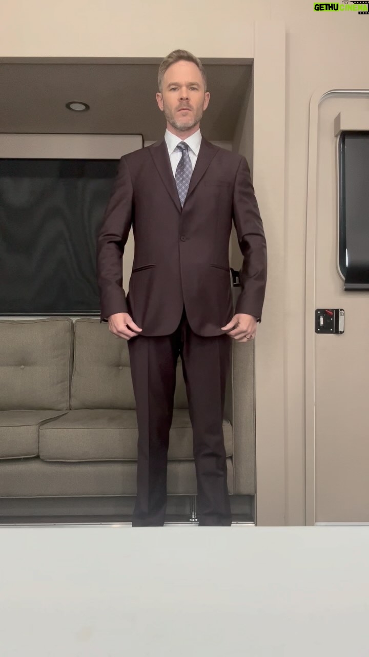 Shawn Ashmore - 15.7K Likes - Dressed for work! Let’s goooooo!!