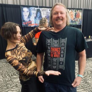 Shawnee Smith Instagram - Can I have a picture with YOU?! 🤍‼️ thanks for an amazing weekend @fantasmorlando