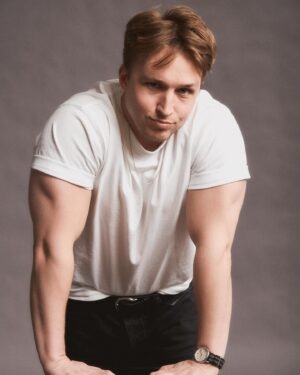 Shayne Topp Instagram - finally got my school photos taken