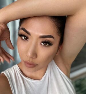 Sheena Sakai Instagram - Ombre brows and gorgeous lashes by my favorite Hawaii Beauty Guru @lashandbrowsbyjo @onyx_kapolei 💋