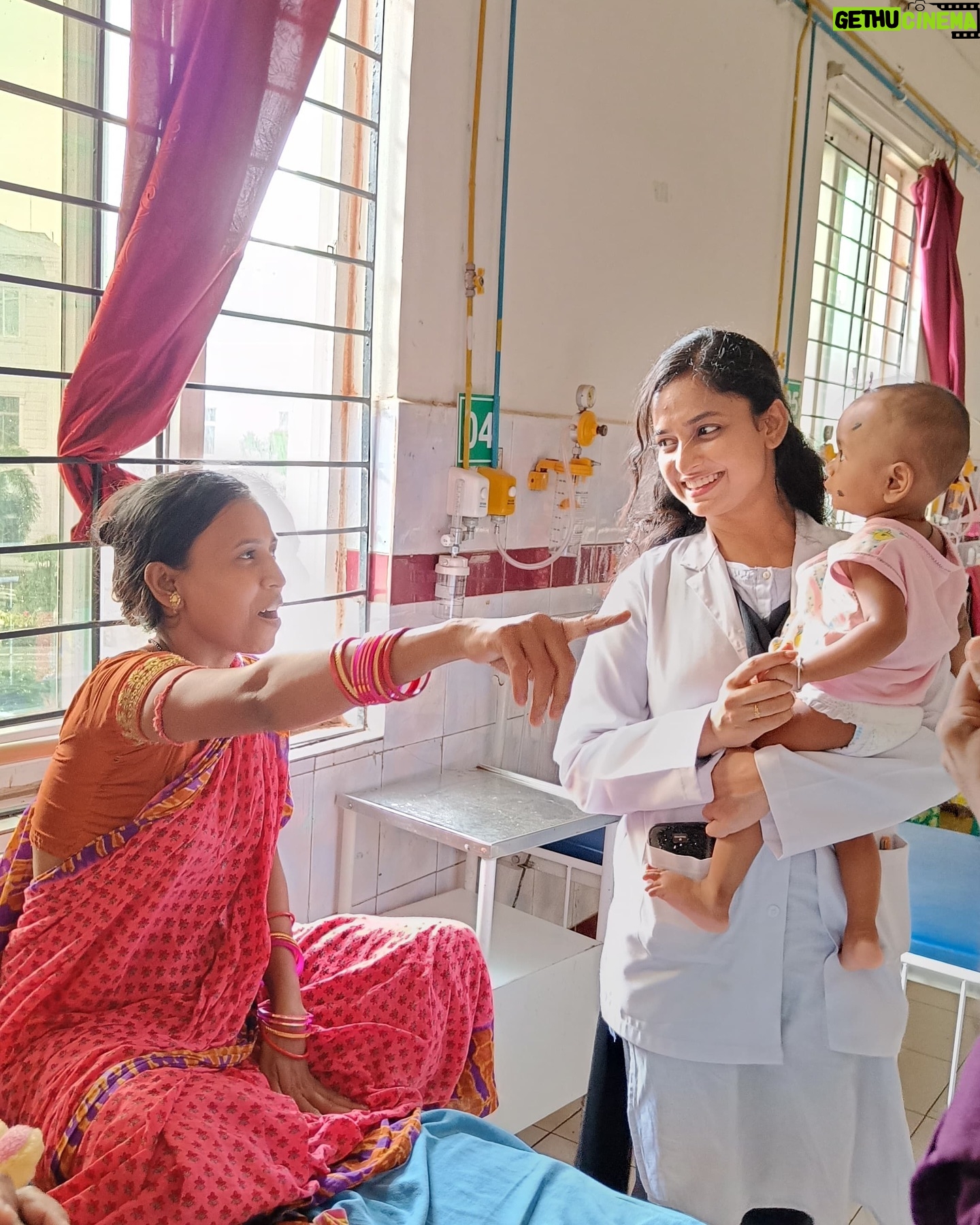 Sheetal Patra - 93.8K Likes - Wishing & honouring all the heroes without capes, “The healing hands & caring hearts”, a very Happy Doctors’ Day!! 🩺
As a medico, I see firsthand the challenges and sacrifices our mentors make. Their empathy and dedication inspire us to carry on this noble journey. 🩺❤️
#doctorsDay #futureDoctor #mbbsstudent
Ps: pedia ward scenes! 👶