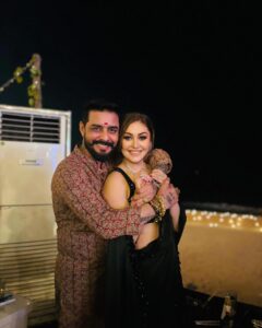 Actress Shefali Jariwala HD Instagram Photos and Wallpapers May 2024