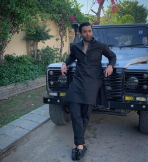 Sheheryar Munawar Siddiqui Instagram - ♠️ ♠️ ♠️ 

 *inserting mandatory bad boy song*