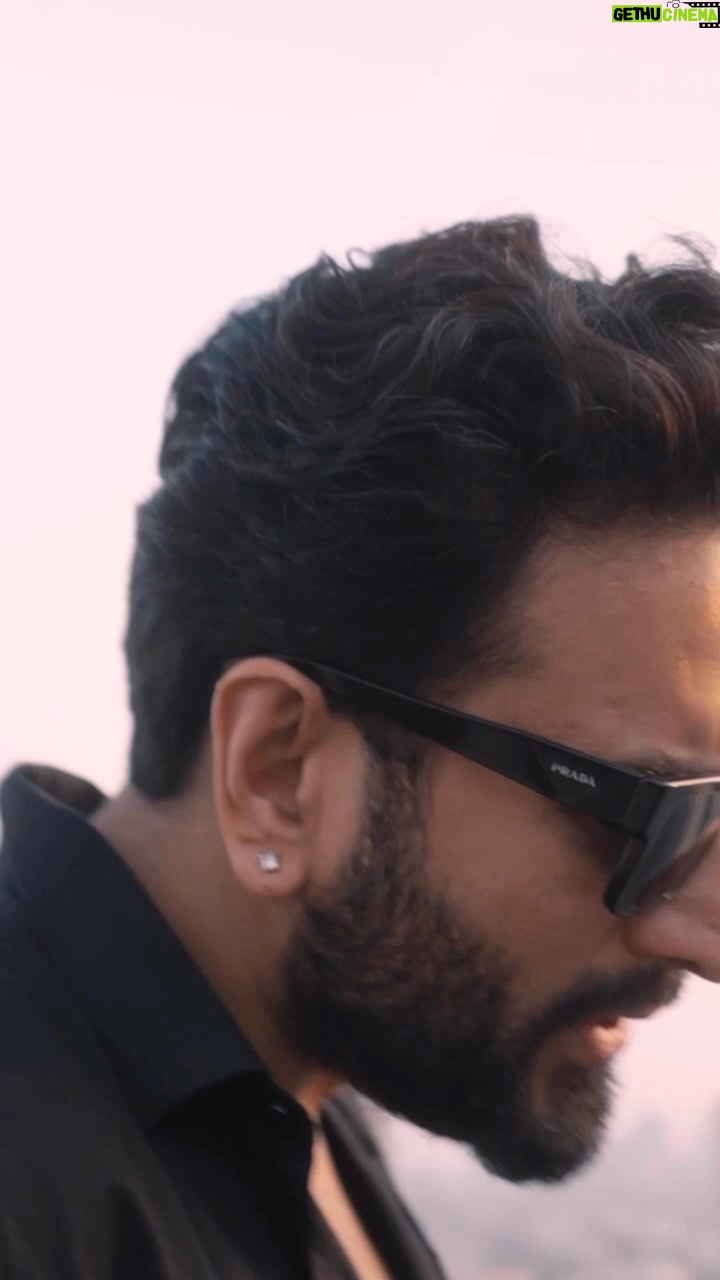 Shekhar Ravjiani - 116.8K Likes - One of our most special songs, re-imagined. A lot of love, warmth and honesty went into this much like the original, and now collaborating with my friends @karankanchanmusic and @kasyapmusic gives me great joy.
10 years to Zehnaseeb this year, a million more to go!
Big Love to @vishaldadlani @chinmayisripaada @amitabhbhattacharyaofficial @abhijitnalani @sanjoygtr @karanjohar @apoorva1972 @polyvynil @sidmalhotra @parineetichopra @dharmamovies
@mixedbyhanish @sonymusicindia
Listen to #zehnaseeb ❤️ on all streaming platforms #retroonreel #retroonreels