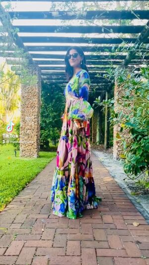 Shelly Bhalla Instagram - Goes to Miami once…
📸 @marcedouardleon