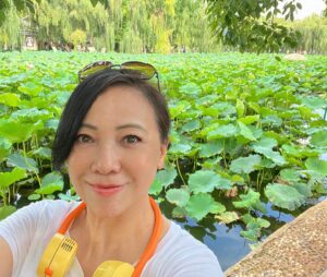 Sheren Tang Instagram - 過了一個超級酷熱的夏天，經歷了香港、北京、南京、迪拜...最終只能在昆明才有涼快的感覺；昆明四季如春，真是名不虛傳👍🏼