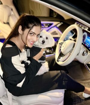 Sherry Agarwal Instagram - You and me…!!!
*
*
*
*
*
*
*
#jojo #post #pic #piano #love #doggo #picoftheday #post #actress #joey #instagood #instadaily #instalike #instadaily #loveislove #sherryagrawal #reel