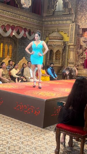 Sherry Agarwal Instagram - Sexy lady…!!!
*
*
*
*
*
*
*
#sexy #sexylady #sherryagarwal #video #tollywood #queen #movie #hyderabad #kollywood #famous #instagood #Instagram #instamood #instadaily #fashion #actress #actorslife #❤️