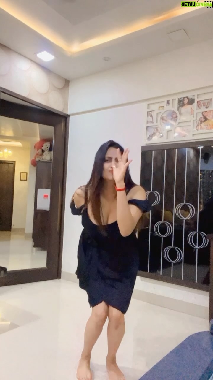 Sherry Agarwal - 175 Likes - Happy girls are the prettiest…!!!
*
*
*
#viralvideos #fyp #viralpost #beauty #kerala #picoftheday #dance #art #cute #mumbai #funny #onlineshopping #foryoupage #comment #fashionblogger #youtube #meme #trendy #nature #followme #lifestyle #tamil #life #photoshoot #reelsinstagram #new #motivation #sherryagarwal #instafashion #share
*