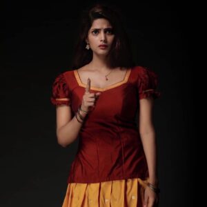 Sherry Agarwal Instagram - Andam simplisitilo untundi…!!!
*
*
*
*
*
*
*
#pic #pictures #picoftheday #post #telugu #teluguactress #instaphoto #photooftheday #tamil #cinema #film #movie #picoftheday #photography #sherryagarwal