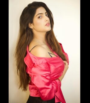 Sherry Agarwal Instagram - Fragile like a bom…!!!
*
*
*
*
*
*