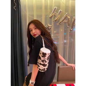 Shi Shi Instagram - #ootd #1017alyx9sm #kitayama #richardmille #25oz #施诗 #施诗kira #shishi #kira
