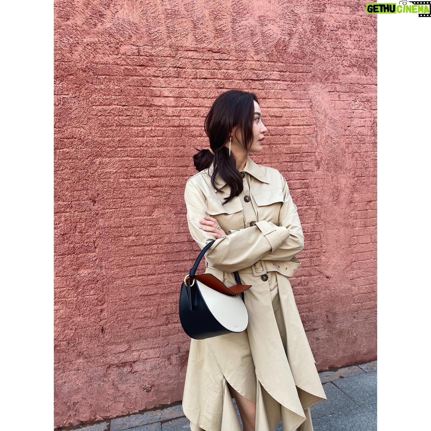 Shi Shi - 286 Likes - #ootd #yuzefi #victoriatomas #施诗 #施诗kira #shishi #kira