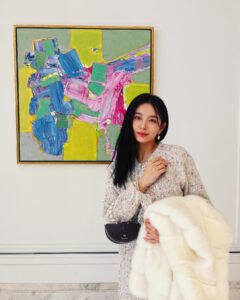 Actress Shi Shi HD Instagram Photos and Wallpapers June 2024