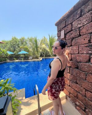 Shibani Bedi Instagram - Today, without judging myself, I got in a one piece and jumped in a pool, clicked good photos and decided to post them as is! Shibani 1, self deprecation 0
Thanks @thewestingoa for hosting us
Sunnies by @lenskart 
.
.
.
#summer #summertime #holiday #goa #shibanibedi