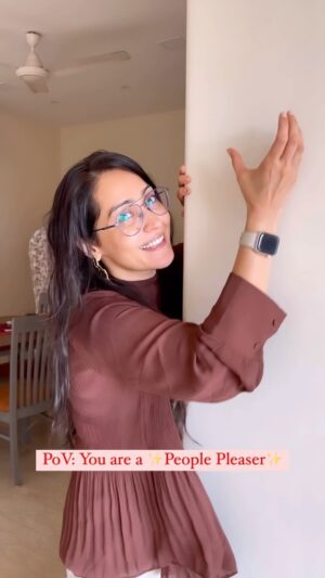 Shibani Bedi Instagram - Entering my villain era by being passive aggressive hence forth!
.
.
#reels #reelsinstagram #reelitfeelit #explore #explorepage #shibanibedi 
(People pleaser, issues, reels, funny, Shibani Bedi)