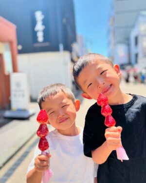 Shido Nakamura Instagram - いちごだいすき
#夏幹
#陽喜