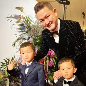 Shido Nakamura Instagram - ASIAN film award

@emporioarmani 
#アジアンフィルムアワード
#首
#陽喜
#夏幹
#獅童