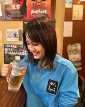 Shiho Instagram - 30歳になったぜ
30年目の自分も愛してくぜ
おれはやるぜおれはやるぜ🐕