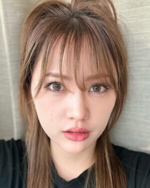 Shiho Instagram - 平成から出られない🤪