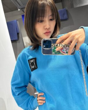 Shiho Instagram - 映画「スクロール」佳子役で出演します！
2023年2月3日公開です📽
かなりパンチが効いている役かつ個人的にもなるべく1発でokを出したいシーンだったのでどうアプローチするか悩みました🥹たのしかったなー😳
スクリーンで楽しんで頂ければ幸いです🫱🏼‍🫲🏽

そして本日放送のデブラブ5話もおたのしみに❕

※画像は今日美容室行ってきたよってだけで作品にはなんも関係ない。笑