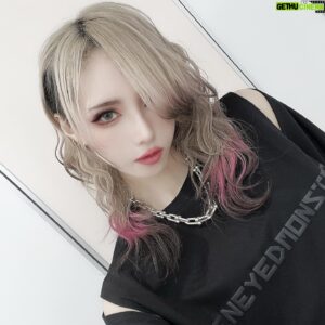 Shiki Aoki Instagram - 今週は青木的にてんこもりの週でした(まだ週の半分だけど)
しっかり美容点滴 ( @biyonai_official )も継続💪
今週はスーパー強ミノと白玉まぜまぜ
薬液がピンク色でびびったw
ビタミン系たっぷりの時はめっちゃ濃いオレンジ色なんだよねぇ

そしてめちゃくちゃかき氷にハマってしまっております
しかも1日3杯とか食べちゃってる🥺
また撮影に向けて減量開始なので、しばらくはおあずけ…冬はずんだの氷が食べたいな…🥲
かき氷の世界、深すぎて沼
フルーツ系より芋とかカボチャとかティラミスとか重いもったり系が好み
チーズ系の氷も食べてみたいな〜