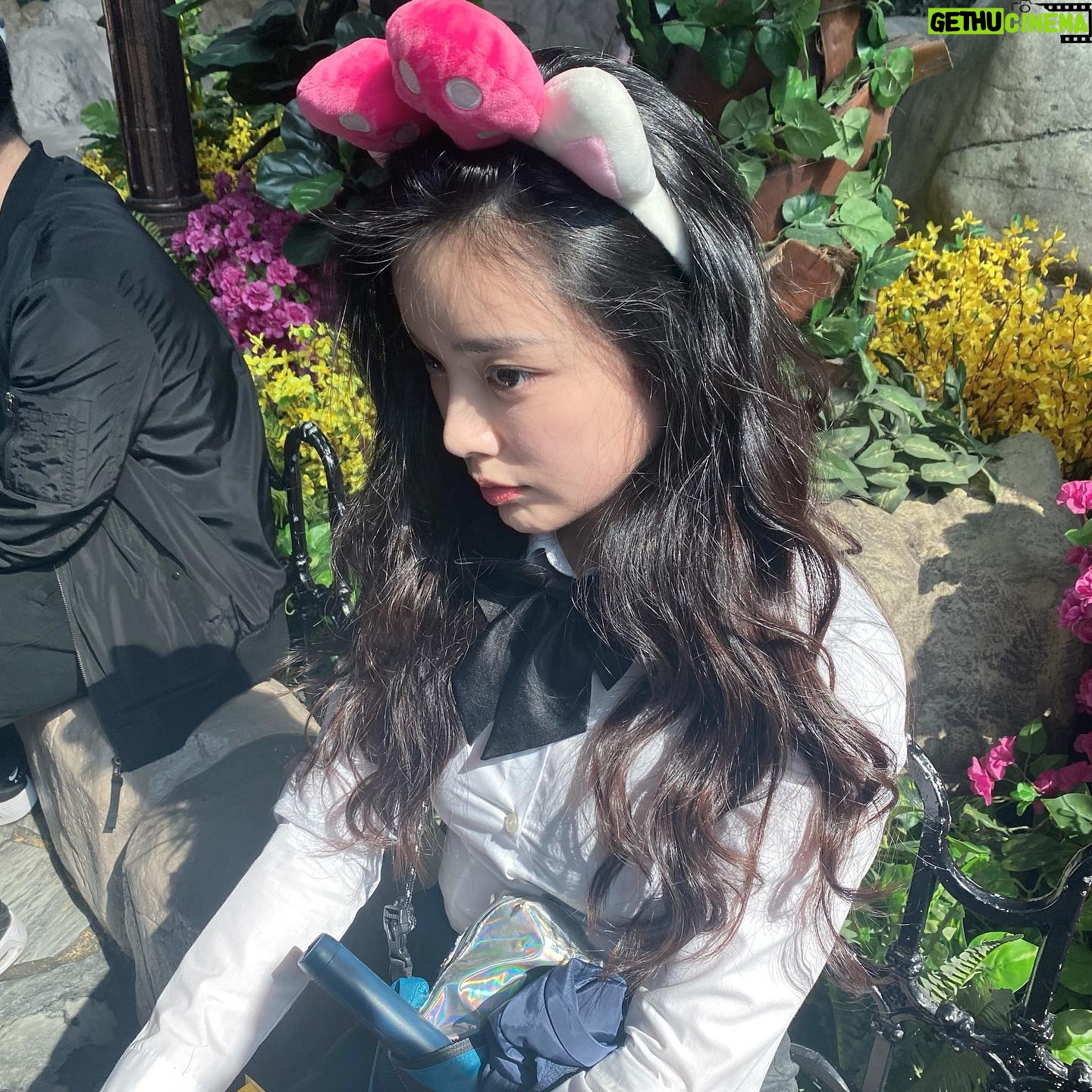 Shin Ga-eun - 1.2K Likes - #🎢