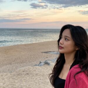 Shin Ga-eun Instagram - ⠀
#🌊