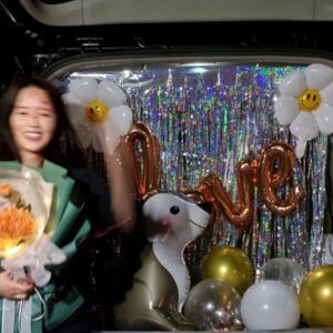 Shin Go-eun Instagram - 하 증말 사랑스런 우리팀🐤👍
이번작품 넘넘 수고많았어유
사랑해 고마워💕

#근데다른연예인들은마지막에이쁘게사진찍던데나는왜왕초같이나왔지
#이거맞는거지?
#나도저런거해줘서고마워요ㅋㅋㅋㅋㅋㅋㅋㅋㅋ
#토끼는오늘도뚠뚠열심히뚠뚠
#내편들알라뷰💕

그동안 헤어쌤 @hair_chohee_ 
메컵쌤 @hee_meiku 
겨울이팀 @_j_silver @it_sse 
세린이팀 지희실장님,예슬이,지민이 
다들넘 수고했어😘