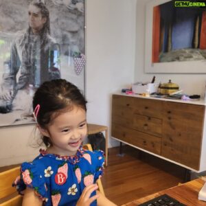 Shin Hyun-joon Instagram - 신민서🩵 아빠가 너무너무 사랑해
#thankyoujesus  #jesuslovesyou
#믿음의유산 #모든것이은혜
#기도하는아빠🙏🏼