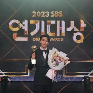 Shin Jae-ha Instagram - 새해 복 많이 받으세요❤️