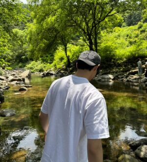 Shin Jae-ha Instagram - 여름이다🌞