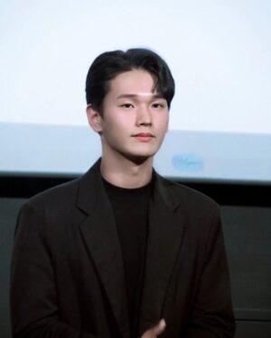 Shin Jae-hwi Instagram - 몸값 무대인사 

이쁜사진 감사드려요!