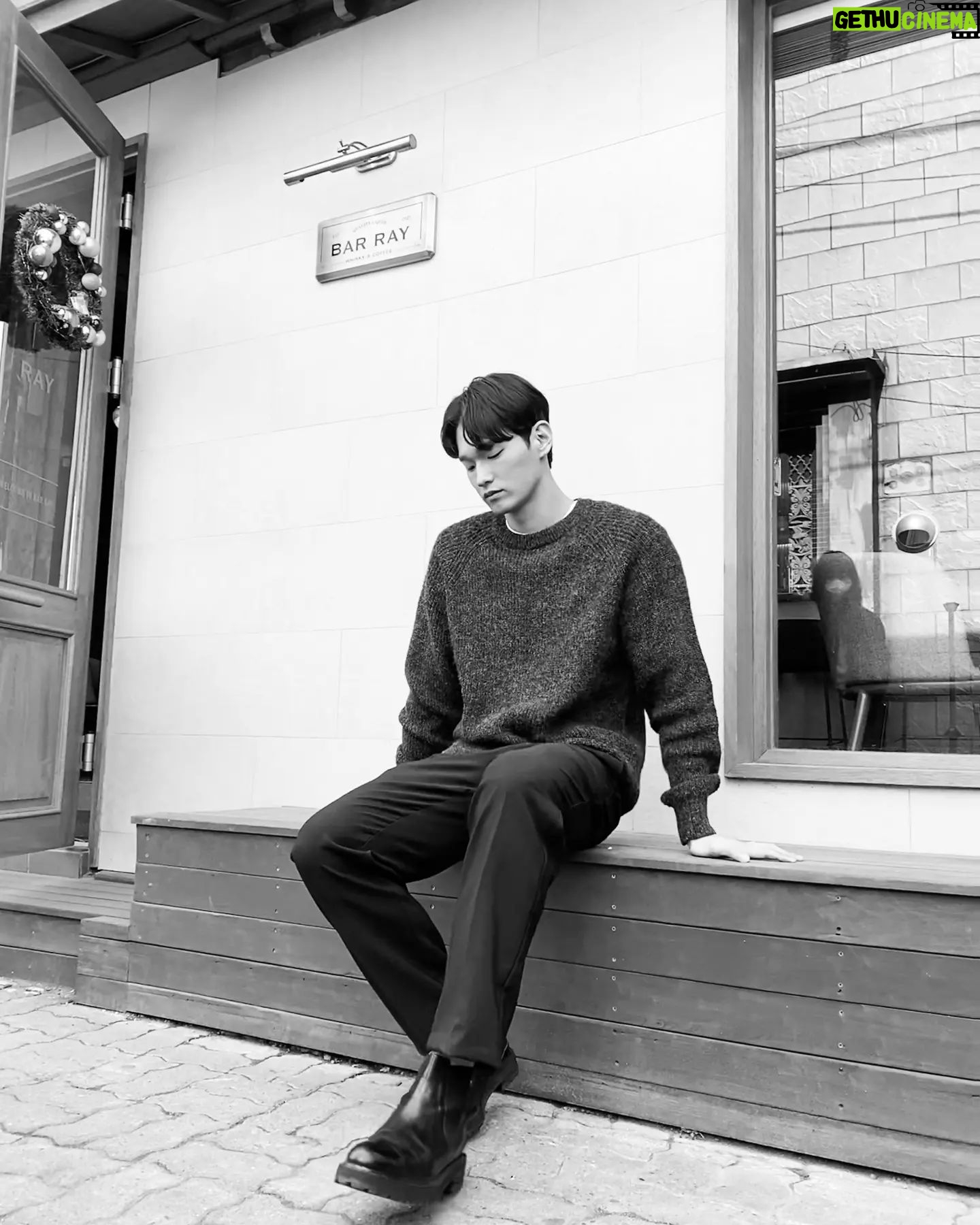 Shin Jae-hwi - 10.9K Likes -