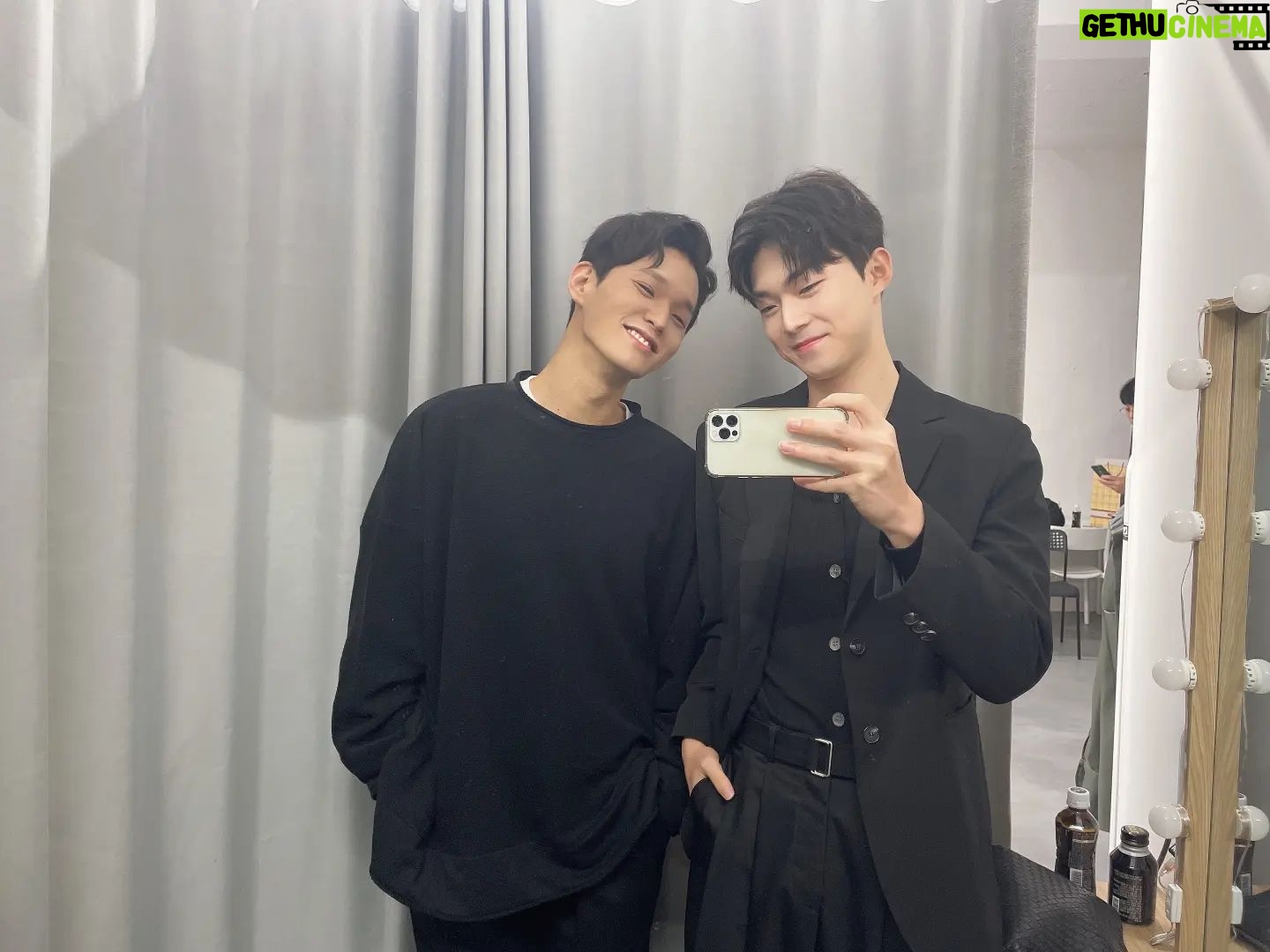 Shin Jae-hwi - 14.3K Likes - 철저한 비지니스 관계
@______kangman