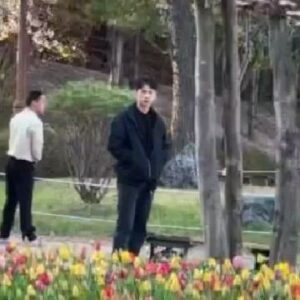 Shin Jae-hwi Instagram - 과분하게 멋지고 따스한 사람들과 함께 했습니다
영광이고 즐거웠습니다 
감사합니다

#링크먹고사랑하라죽이게  #이진근 #냉장고러브라인