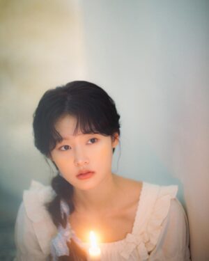 Shin Ji-hoon Instagram - 🕯티켓 오픈 오늘 8시!