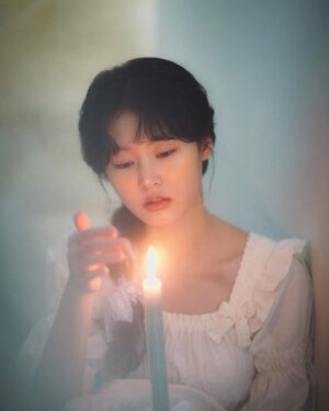 Shin Ji-hoon Instagram - 🕯티켓 오픈 오늘 8시!