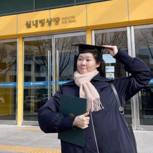 Shin Ji-hoon Instagram - ( 제 졸업 아녀요 껄껄)

축하하러 가서 당사자보다 신난 나

((여기가 제가 선수 때 운동하던 곳이에요