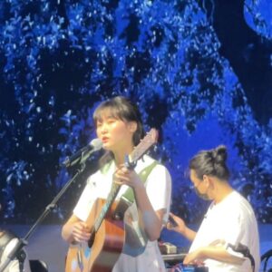 Shin Ji-hoon Instagram - EBS 스페이스 공감팀분들 덕분에 정말 행복한 기억 안고 왔어요. 입이 닳도록 얘기하고 있는데 공감팀 피디님 작가님 스텝분들 다 진짜 사랑스러워요😤❣️
#스페이스공감 @리허설때!