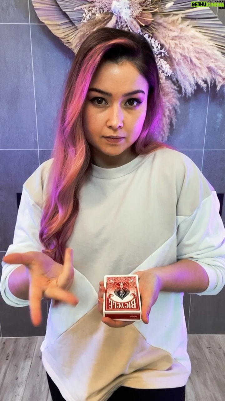 Shin Lim - 23.4K Likes - She’s a good student :)