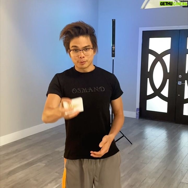 Shin Lim - 35.3K Likes - Shoot a card Sky High into the air 🤘👆