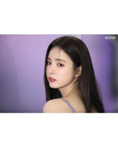 Actress Shin Se-kyung HD Instagram Photos and Wallpapers May 2024