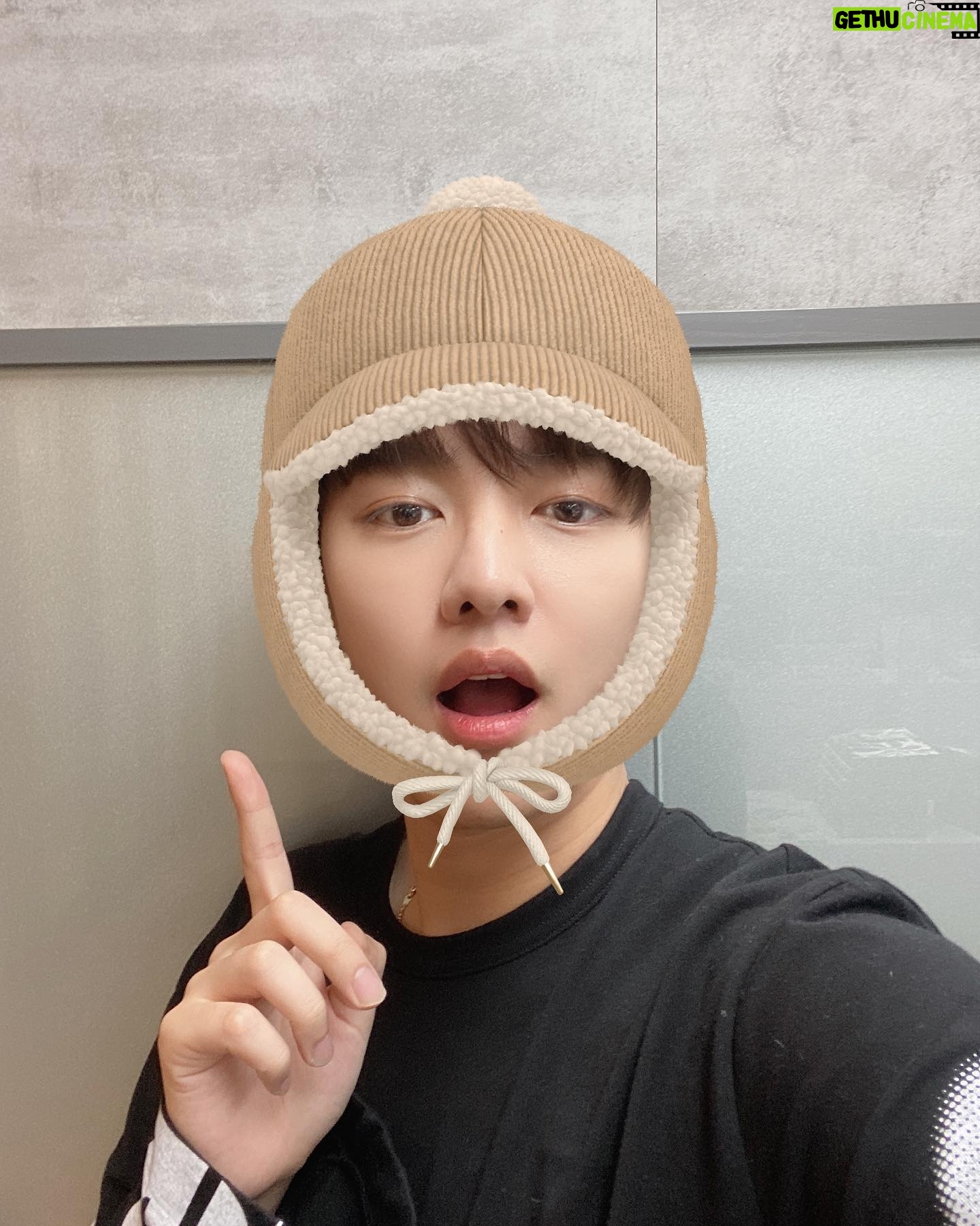 Shin Won-ho - 124.2K Likes -