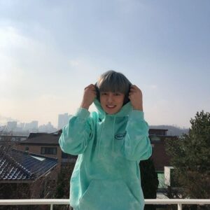 Shin Won-ho Instagram - 사진 선물 도착했어요-1-