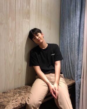 Shin Won-ho Instagram - Xin chào.Hồ Chí Minh