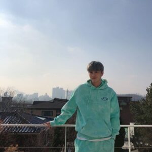 Shin Won-ho Instagram - 사진 선물 도착했어요-1-