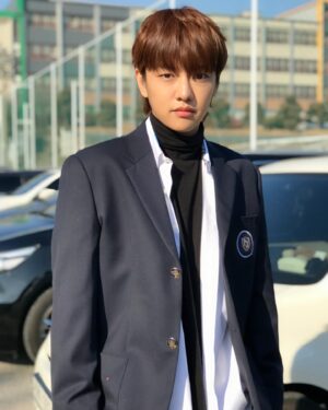 Shin Won-ho Instagram - 보고싶어요😘